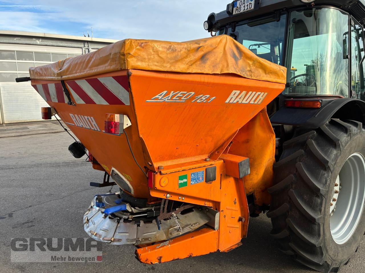 Traktor от тип Massey Ferguson 3630 Xtra, Gebrauchtmaschine в Friedberg-Derching (Снимка 8)