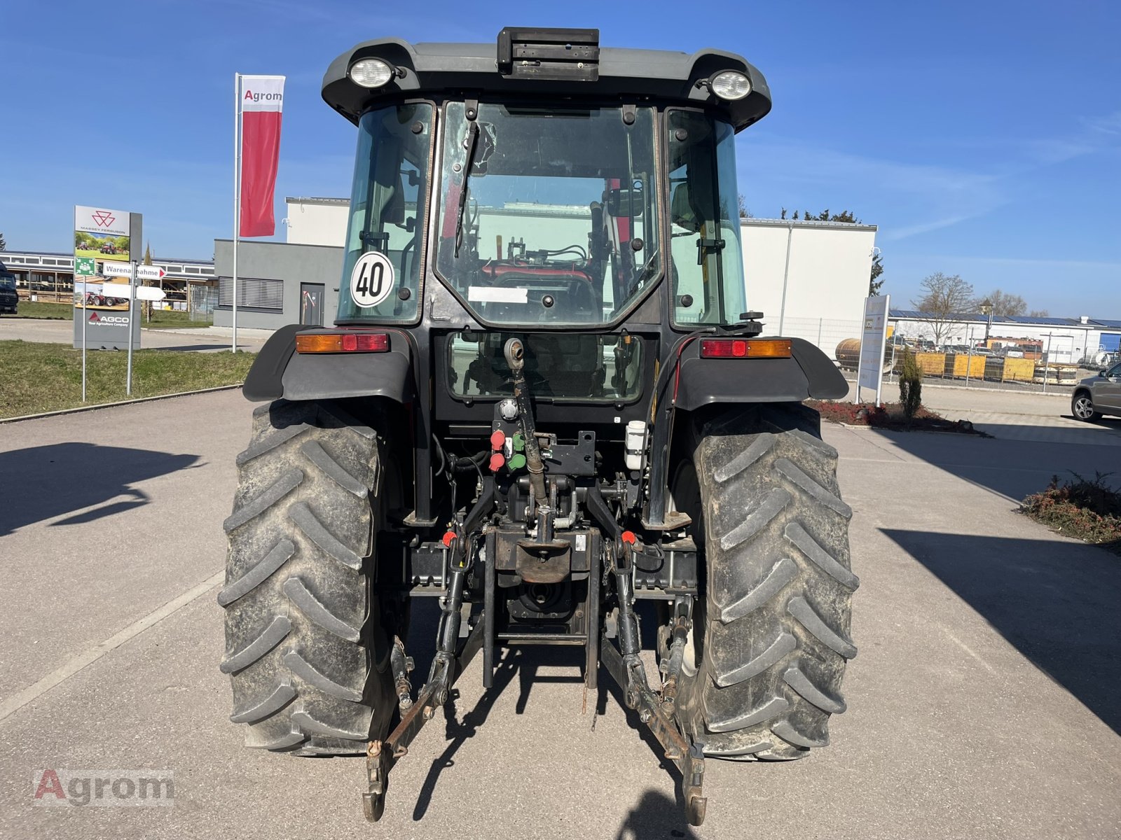 Traktor от тип Massey Ferguson 3635 A, Gebrauchtmaschine в Meißenheim-Kürzell (Снимка 5)