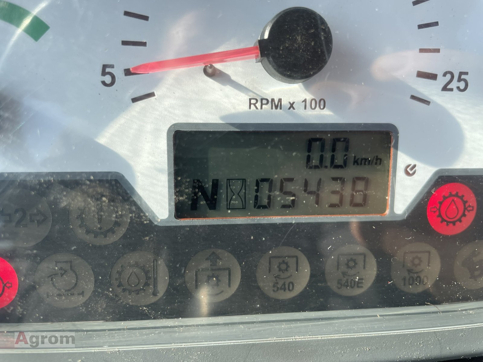 Traktor от тип Massey Ferguson 3635 A, Gebrauchtmaschine в Meißenheim-Kürzell (Снимка 13)