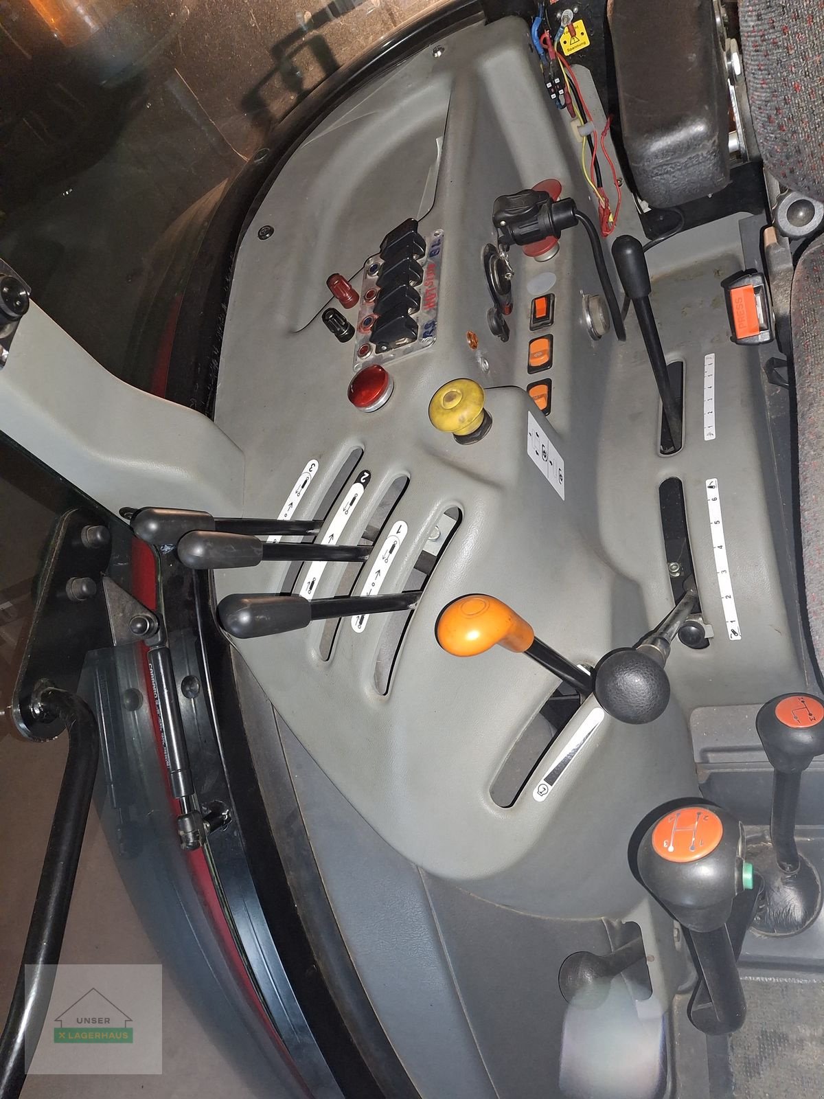 Traktor des Typs Massey Ferguson 3635, Gebrauchtmaschine in Ottensheim (Bild 10)