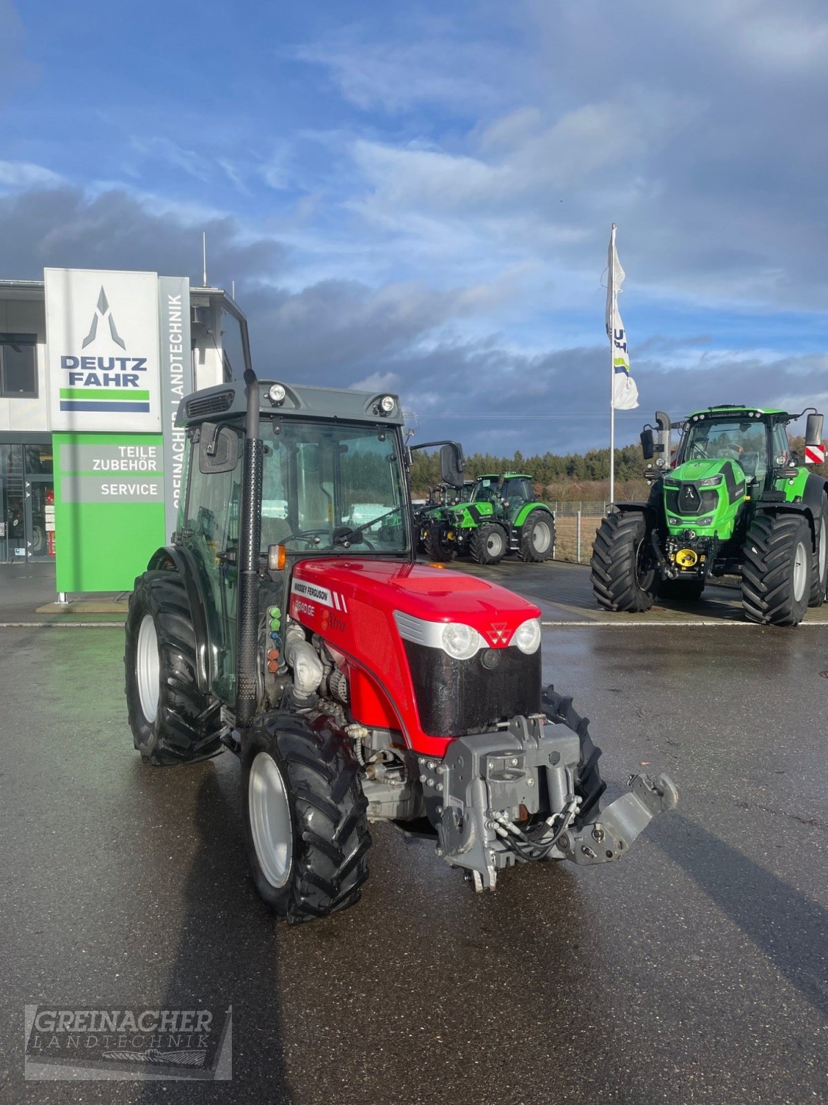 Traktor des Typs Massey Ferguson 3640 GE, Gebrauchtmaschine in Pfullendorf (Bild 1)