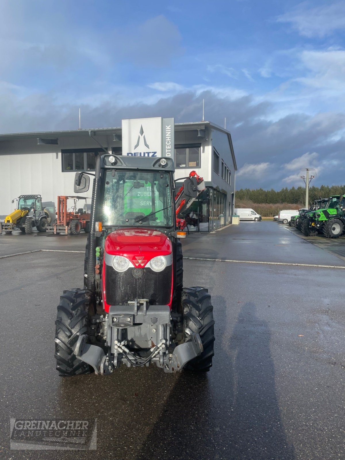 Traktor des Typs Massey Ferguson 3640 GE, Gebrauchtmaschine in Pfullendorf (Bild 2)