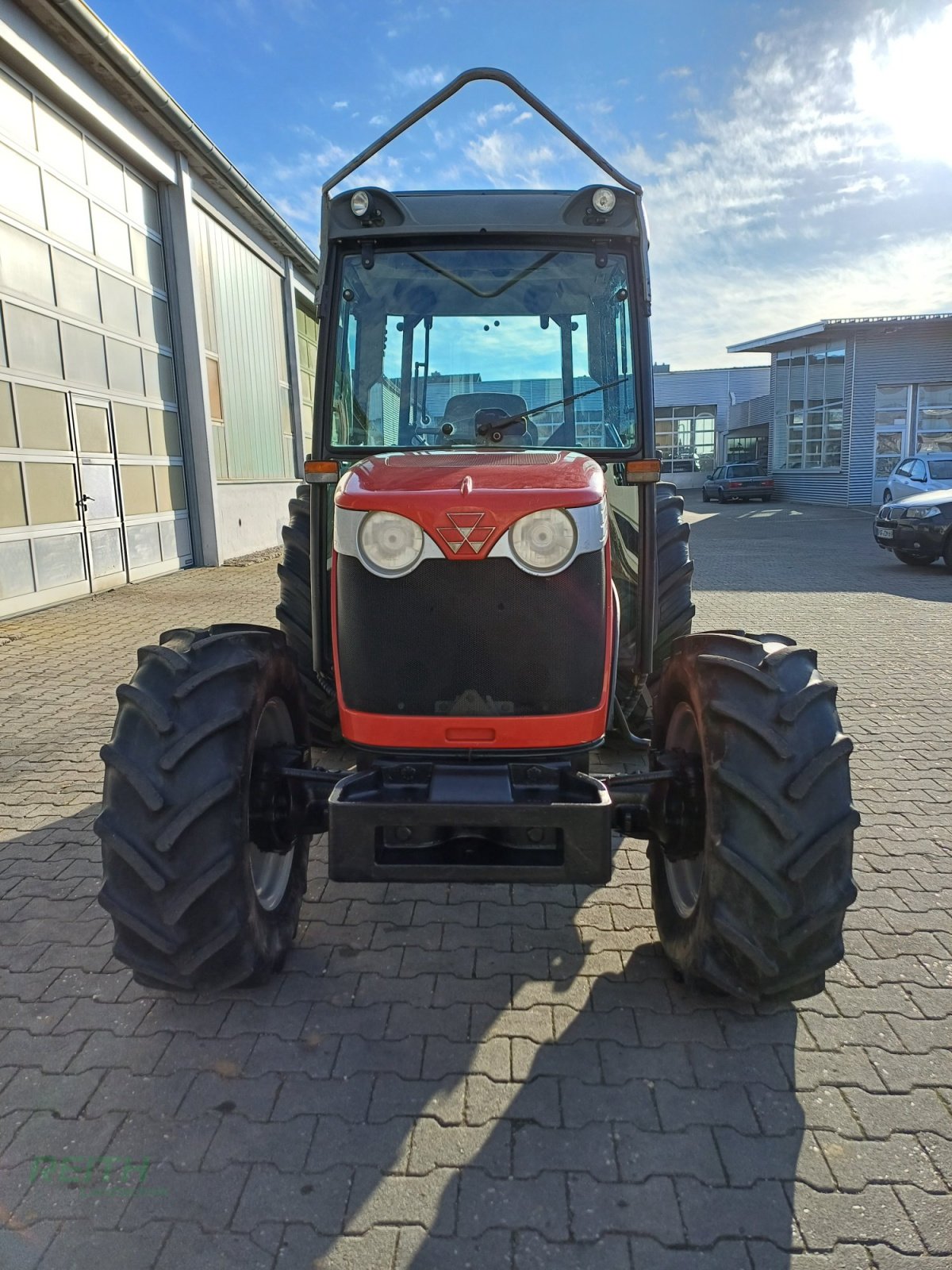 Traktor des Typs Massey Ferguson 3645 F, Gebrauchtmaschine in Wolnzach (Bild 3)