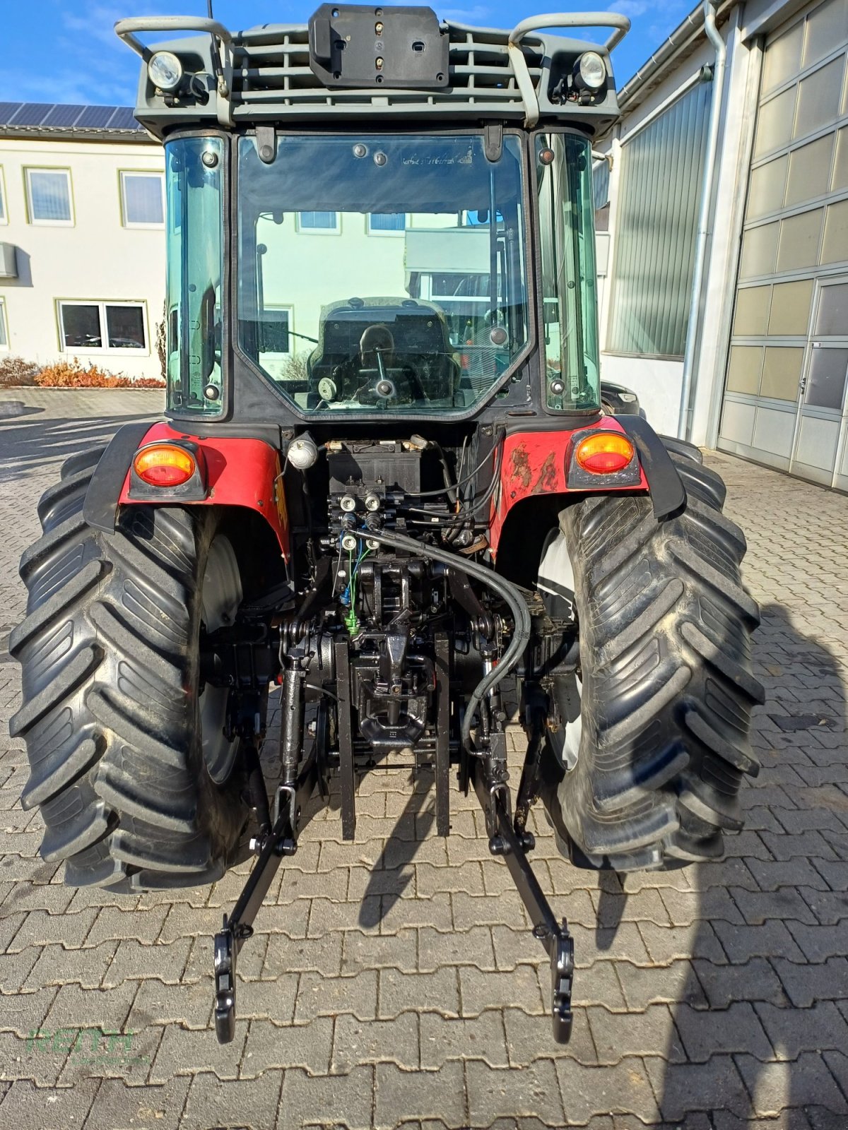 Traktor des Typs Massey Ferguson 3645 F, Gebrauchtmaschine in Wolnzach (Bild 8)