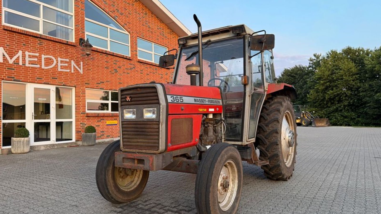 Traktor του τύπου Massey Ferguson 365, Gebrauchtmaschine σε Gjerlev J. (Φωτογραφία 2)