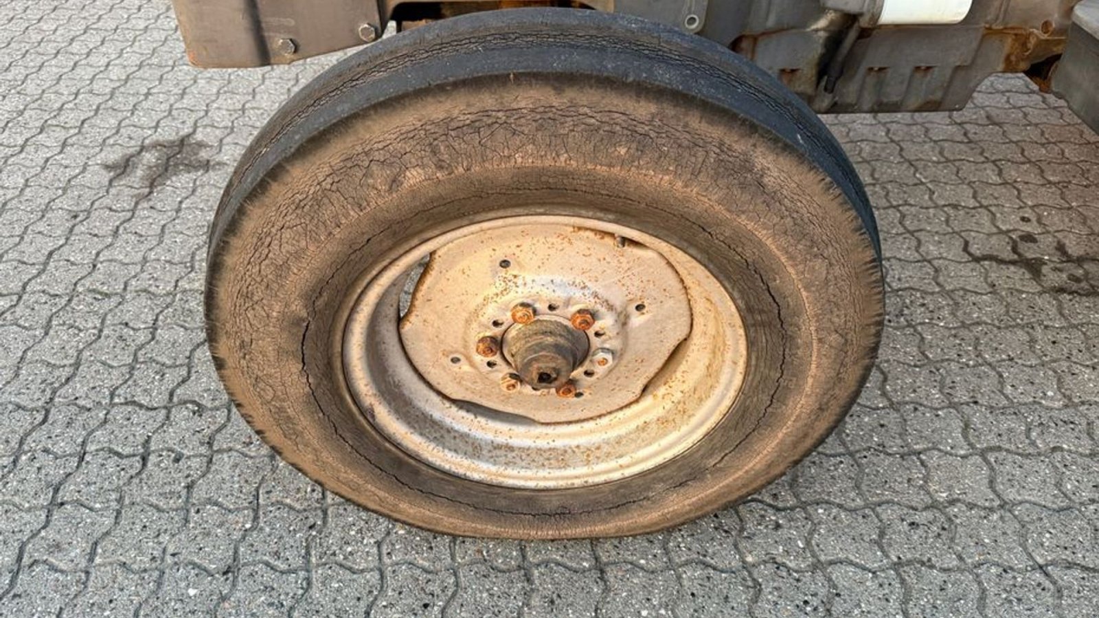 Traktor του τύπου Massey Ferguson 365, Gebrauchtmaschine σε Gjerlev J. (Φωτογραφία 10)