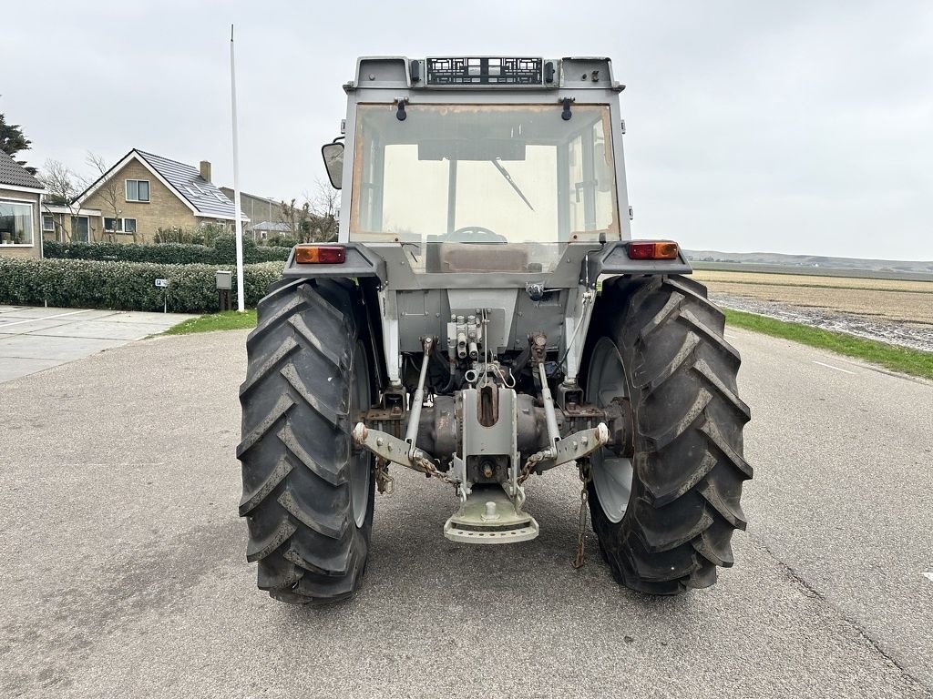 Traktor des Typs Massey Ferguson 365, Gebrauchtmaschine in Callantsoog (Bild 11)