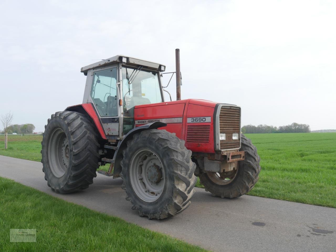 Traktor a típus Massey Ferguson 3690 Dynashift, Gebrauchtmaschine ekkor: Borken (Kép 2)