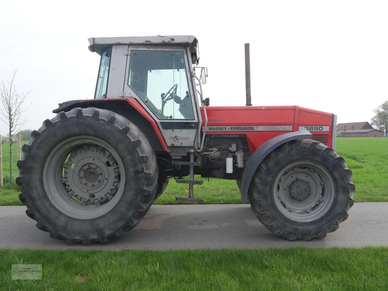 Traktor a típus Massey Ferguson 3690 Dynashift, Gebrauchtmaschine ekkor: Borken (Kép 3)