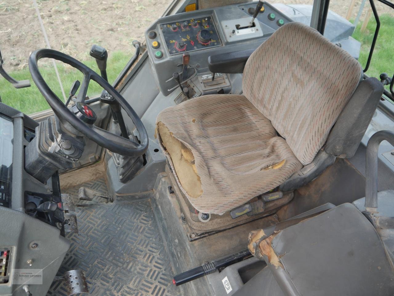 Traktor a típus Massey Ferguson 3690 Dynashift, Gebrauchtmaschine ekkor: Borken (Kép 10)