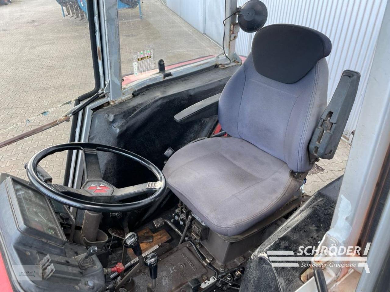 Traktor van het type Massey Ferguson 373, Gebrauchtmaschine in Wildeshausen (Foto 11)