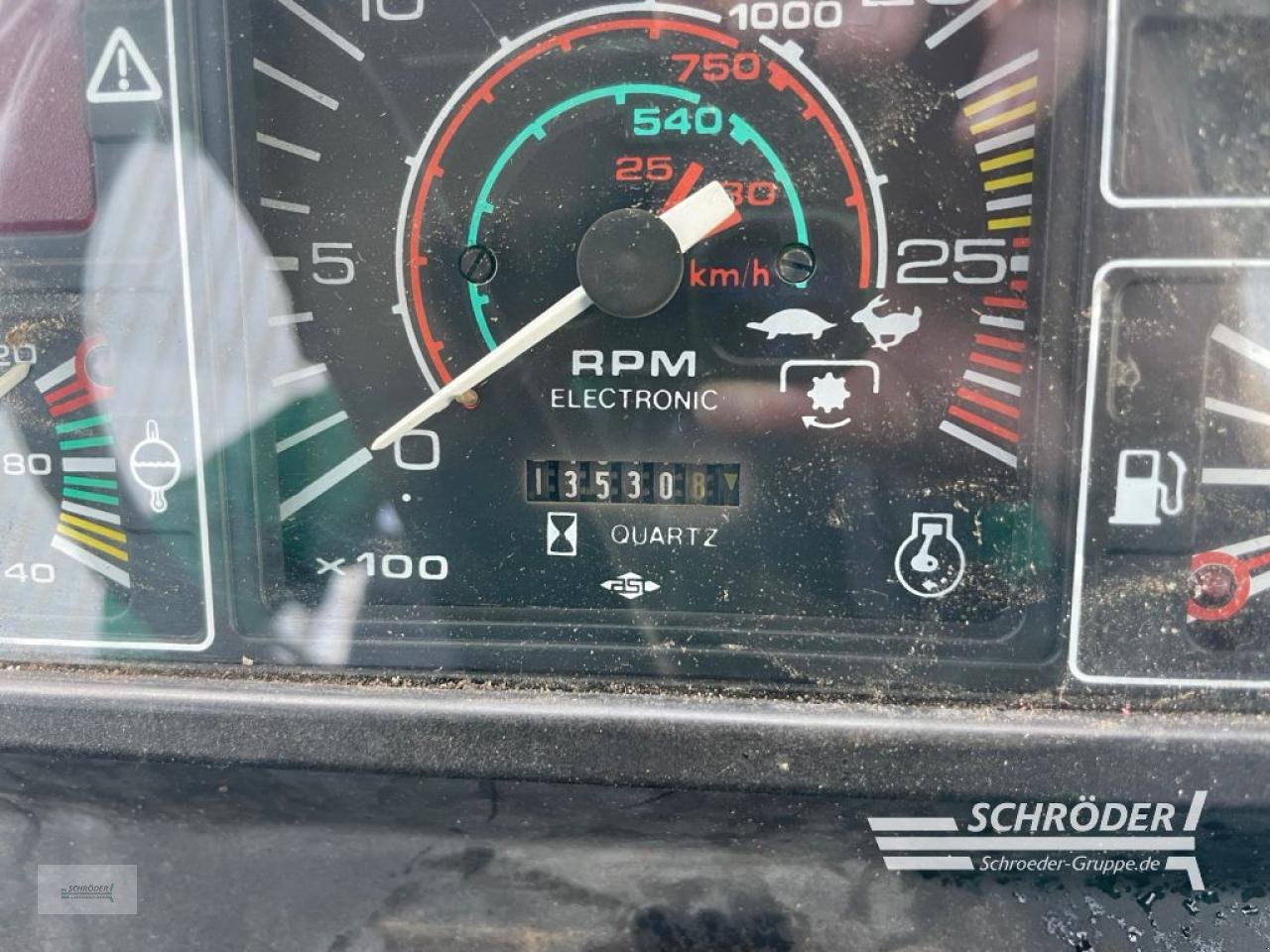 Traktor van het type Massey Ferguson 373, Gebrauchtmaschine in Wildeshausen (Foto 13)