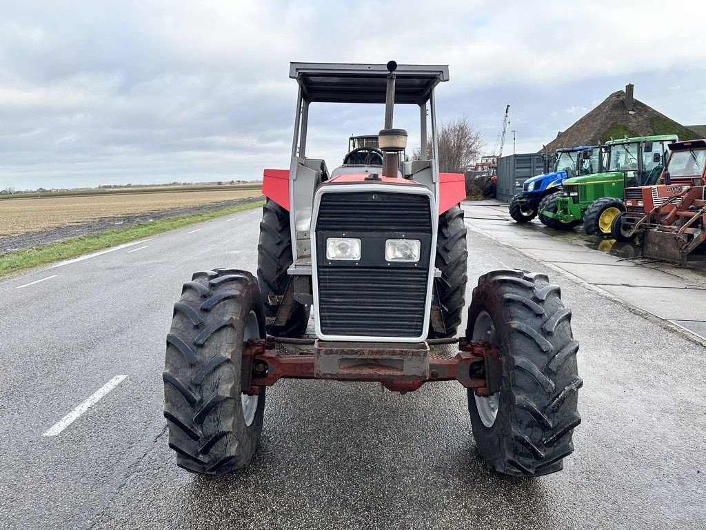 Traktor des Typs Massey Ferguson 375, Gebrauchtmaschine in Callantsoog (Bild 3)