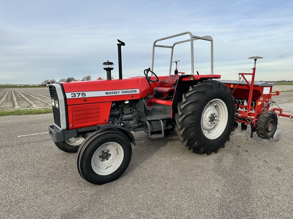 Traktor typu Massey Ferguson 375, Gebrauchtmaschine v Callantsoog (Obrázek 1)