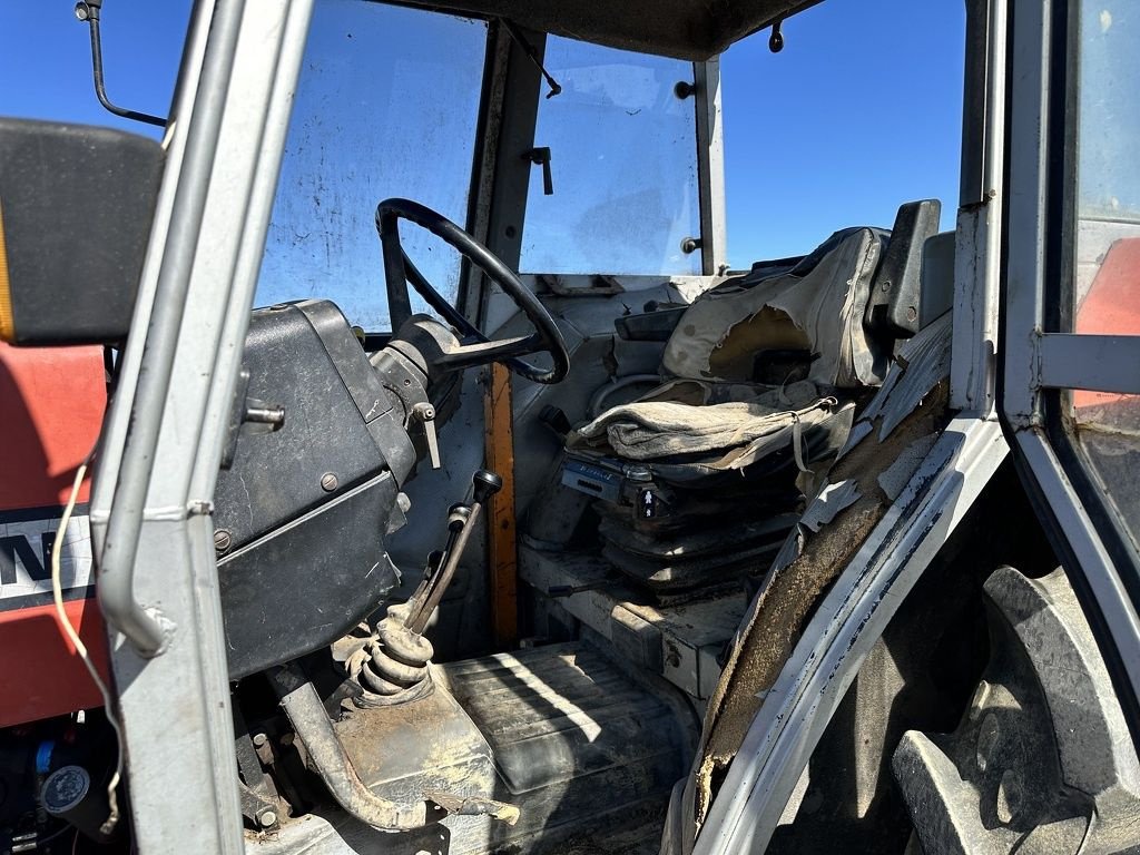 Traktor от тип Massey Ferguson 375, Gebrauchtmaschine в Callantsoog (Снимка 4)