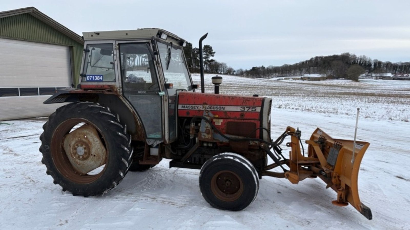 Traktor van het type Massey Ferguson 390-375-365 og 362 4 WD 4 stk  MF 300 serien, Gebrauchtmaschine in Skive (Foto 4)