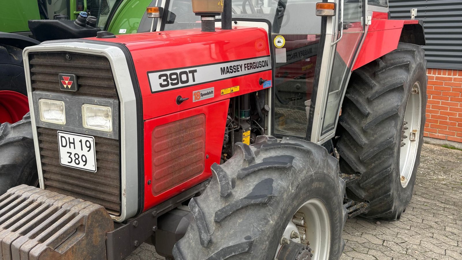Traktor tipa Massey Ferguson 390 T  390-T, Gebrauchtmaschine u Sakskøbing (Slika 4)