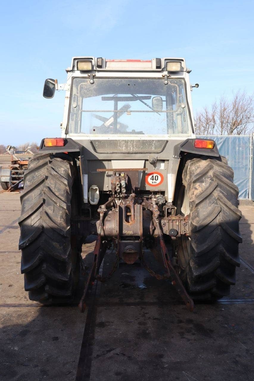 Traktor typu Massey Ferguson 390, Gebrauchtmaschine v Antwerpen (Obrázek 5)