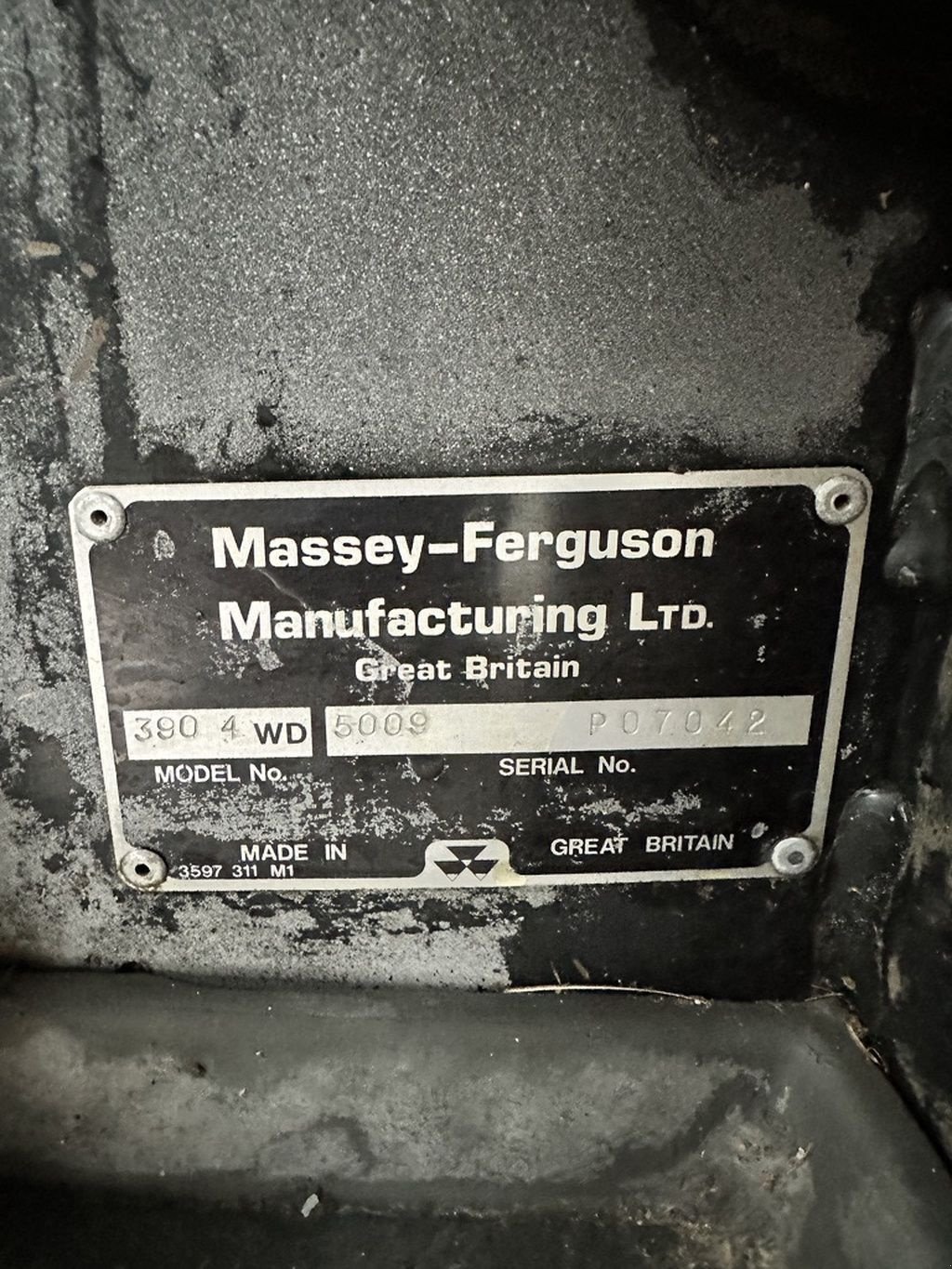 Traktor van het type Massey Ferguson 390, Gebrauchtmaschine in Callantsoog (Foto 8)