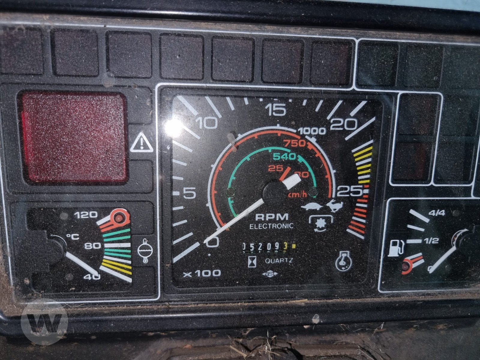 Massey Ferguson 397, Gebrauchtmaschine, Baujahr: 1989 (Bild 5) Traktor des Typs Massey Ferguson 397, Gebrauchtmaschine in Börm (Bild 5)