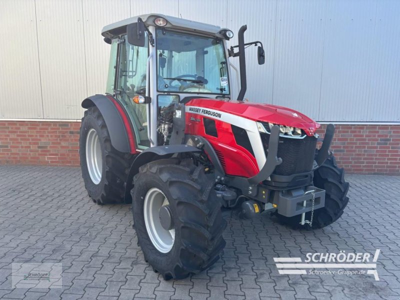 Traktor typu Massey Ferguson 3AL.105 CAB FLATFLOOR EFFICIENT, Neumaschine v Wildeshausen