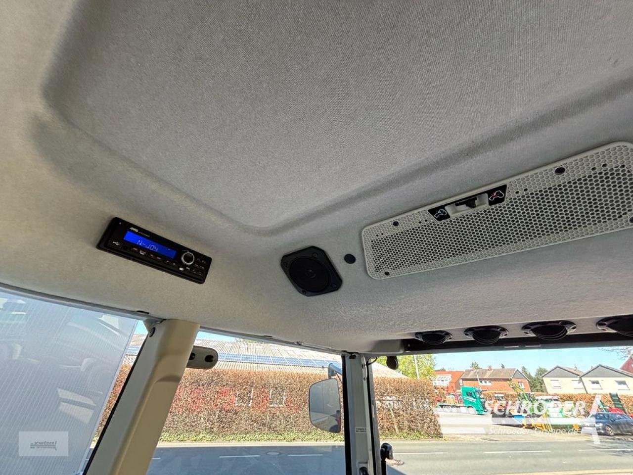 Traktor типа Massey Ferguson 3AL.105 CAB FLATFLOOR EFFICIENT, Neumaschine в Wildeshausen (Фотография 10)