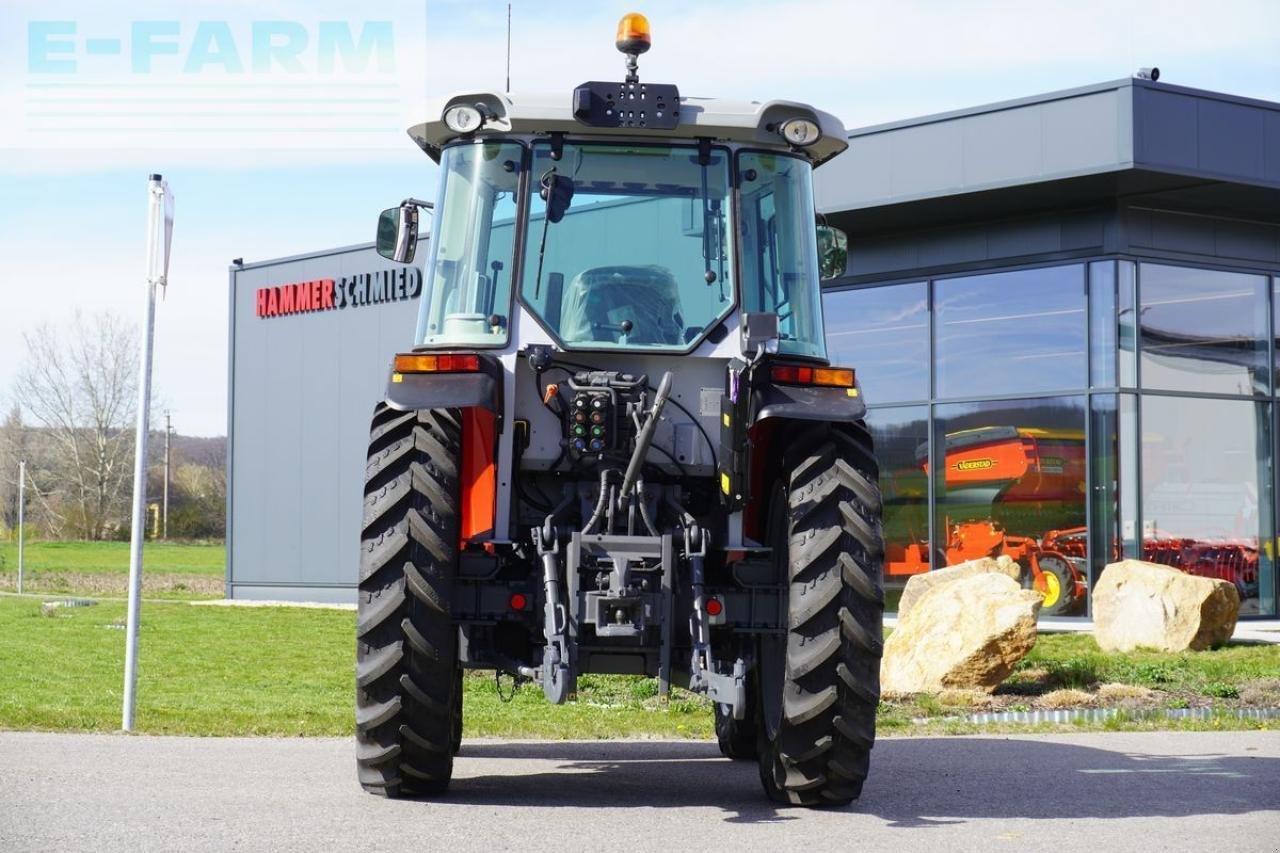 Traktor des Typs Massey Ferguson 3al.105 efficient, Gebrauchtmaschine in Korneuburg (Bild 4)