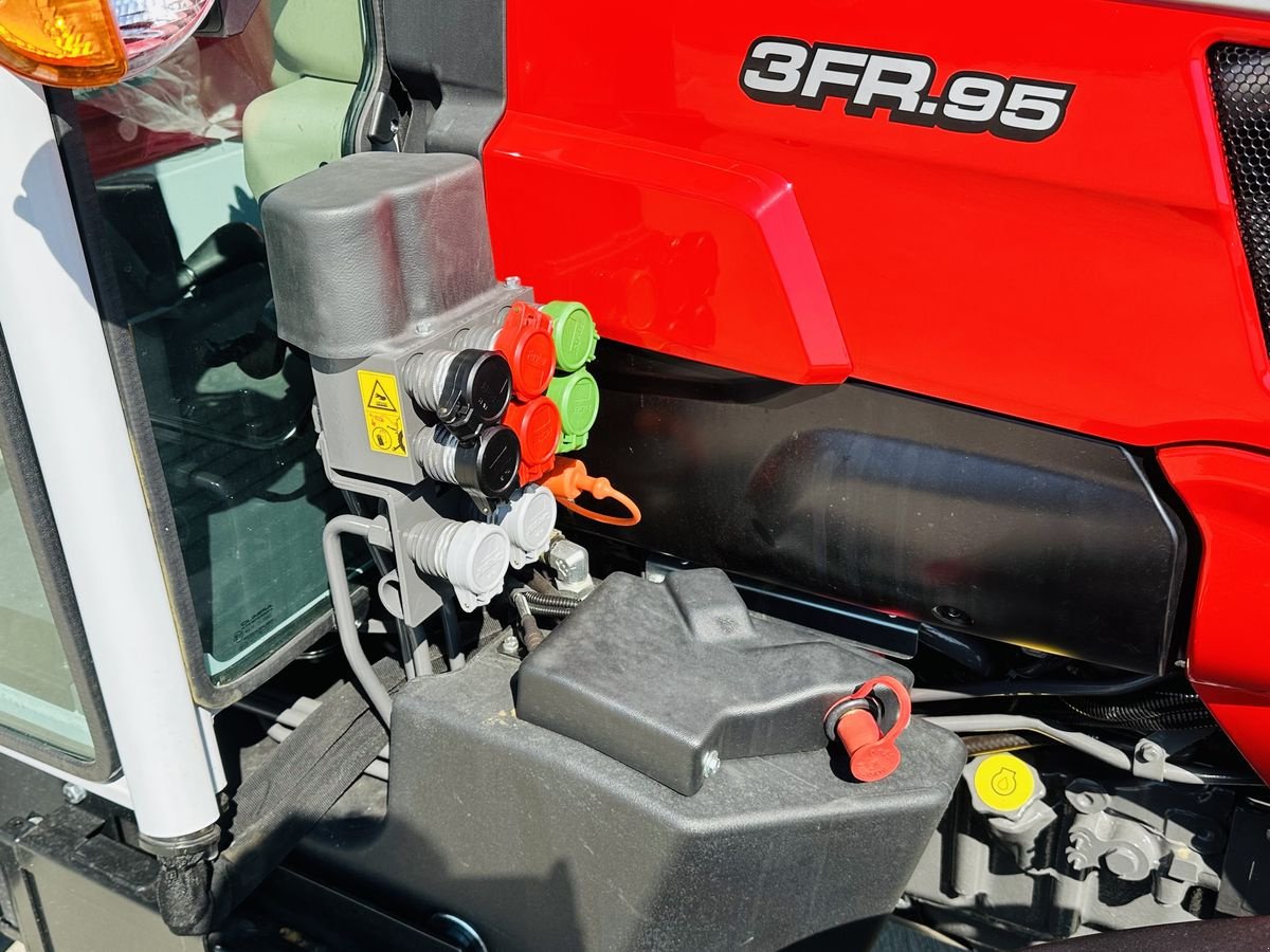 Traktor типа Massey Ferguson 3FR.95, Neumaschine в Hohenruppersdorf (Фотография 5)
