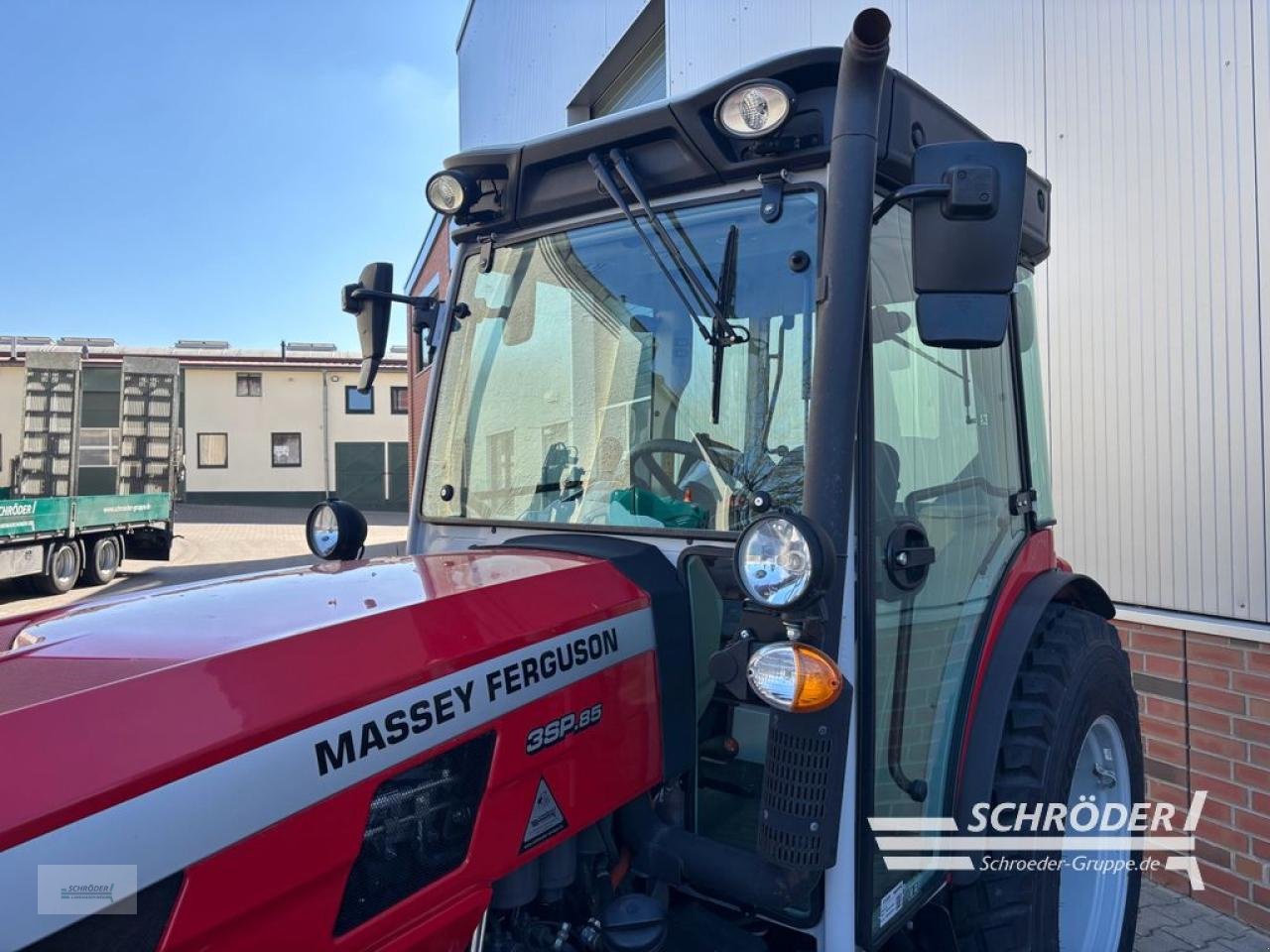 Traktor типа Massey Ferguson 3SP.85 CAB EFFICIENT, Neumaschine в Wildeshausen (Фотография 7)