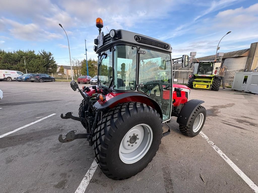 Traktor del tipo Massey Ferguson 3wf75, Gebrauchtmaschine In SALEUX (Immagine 8)