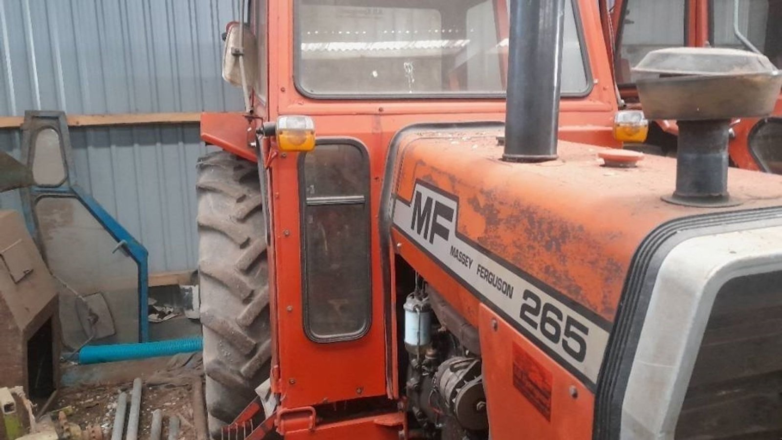 Traktor от тип Massey Ferguson 4 stk 265 1 stk. 285 1 stk 590 1 stk 390 265-285-590 og 390, Gebrauchtmaschine в Skive (Снимка 3)