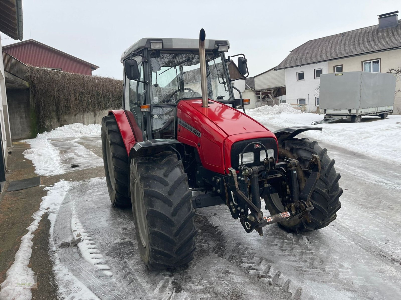 Traktor типа Massey Ferguson 4225-4, Gebrauchtmaschine в Bad Leonfelden (Фотография 14)