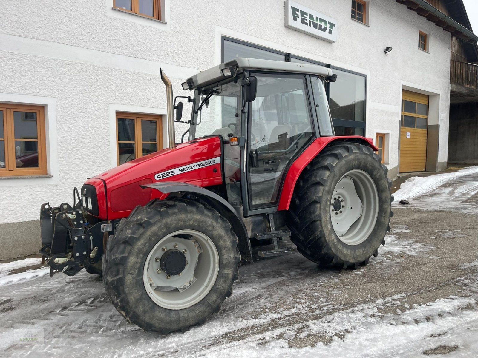 Traktor типа Massey Ferguson 4225-4, Gebrauchtmaschine в Bad Leonfelden (Фотография 17)