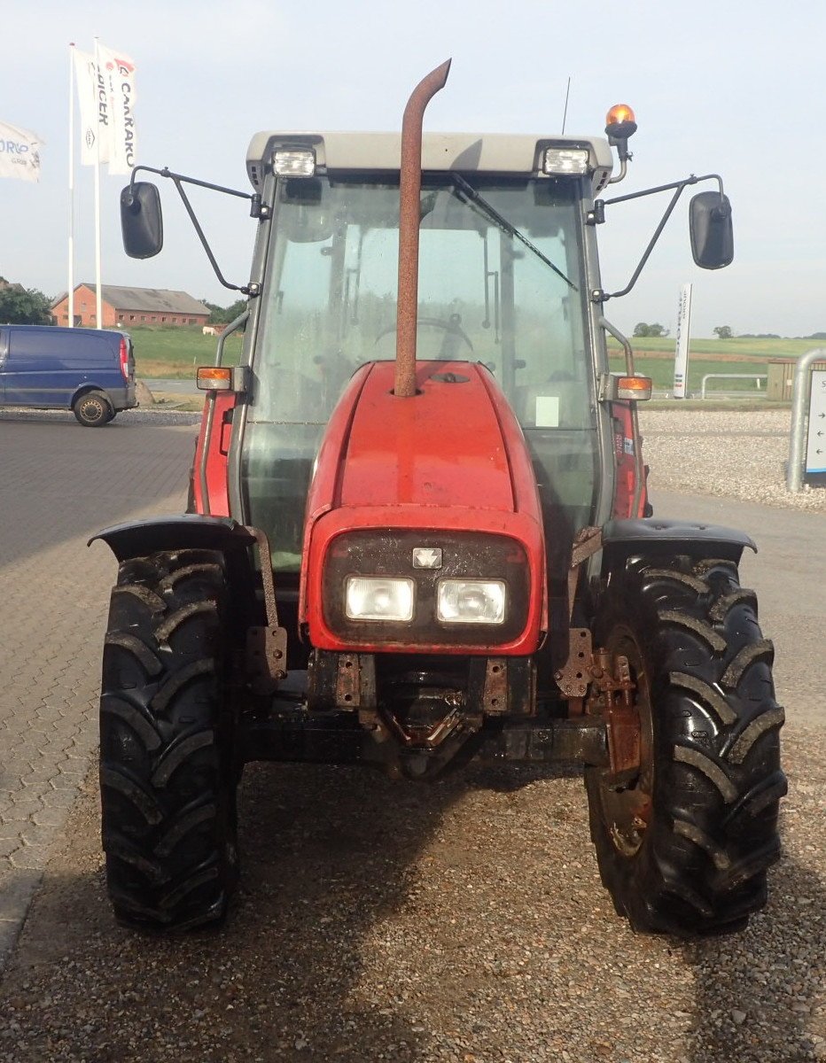 Traktor tipa Massey Ferguson 4225, Gebrauchtmaschine u Viborg (Slika 3)