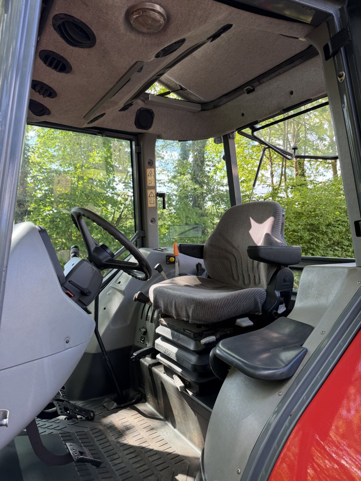 Traktor typu Massey Ferguson 4225, Gebrauchtmaschine w Rossum (Zdjęcie 7)