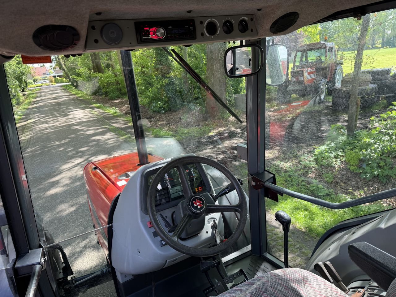 Traktor typu Massey Ferguson 4225, Gebrauchtmaschine w Rossum (Zdjęcie 5)