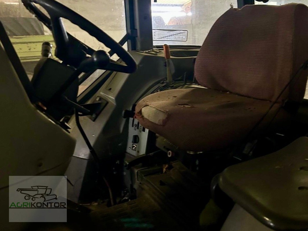 Traktor of the type Massey Ferguson 4235 A, Gebrauchtmaschine in Liebenwalde (Picture 5)