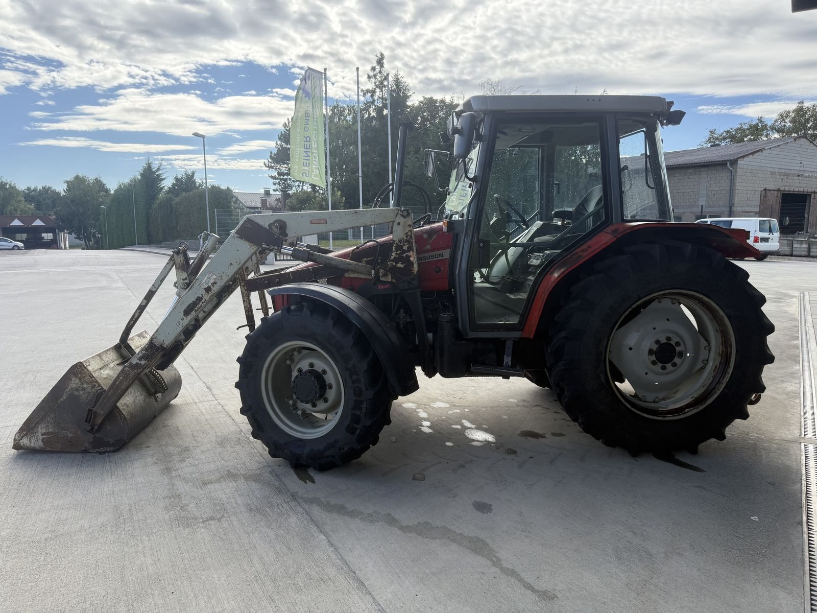 Traktor des Typs Massey Ferguson 4245-4 KL, Gebrauchtmaschine in Hohenruppersdorf (Bild 12)