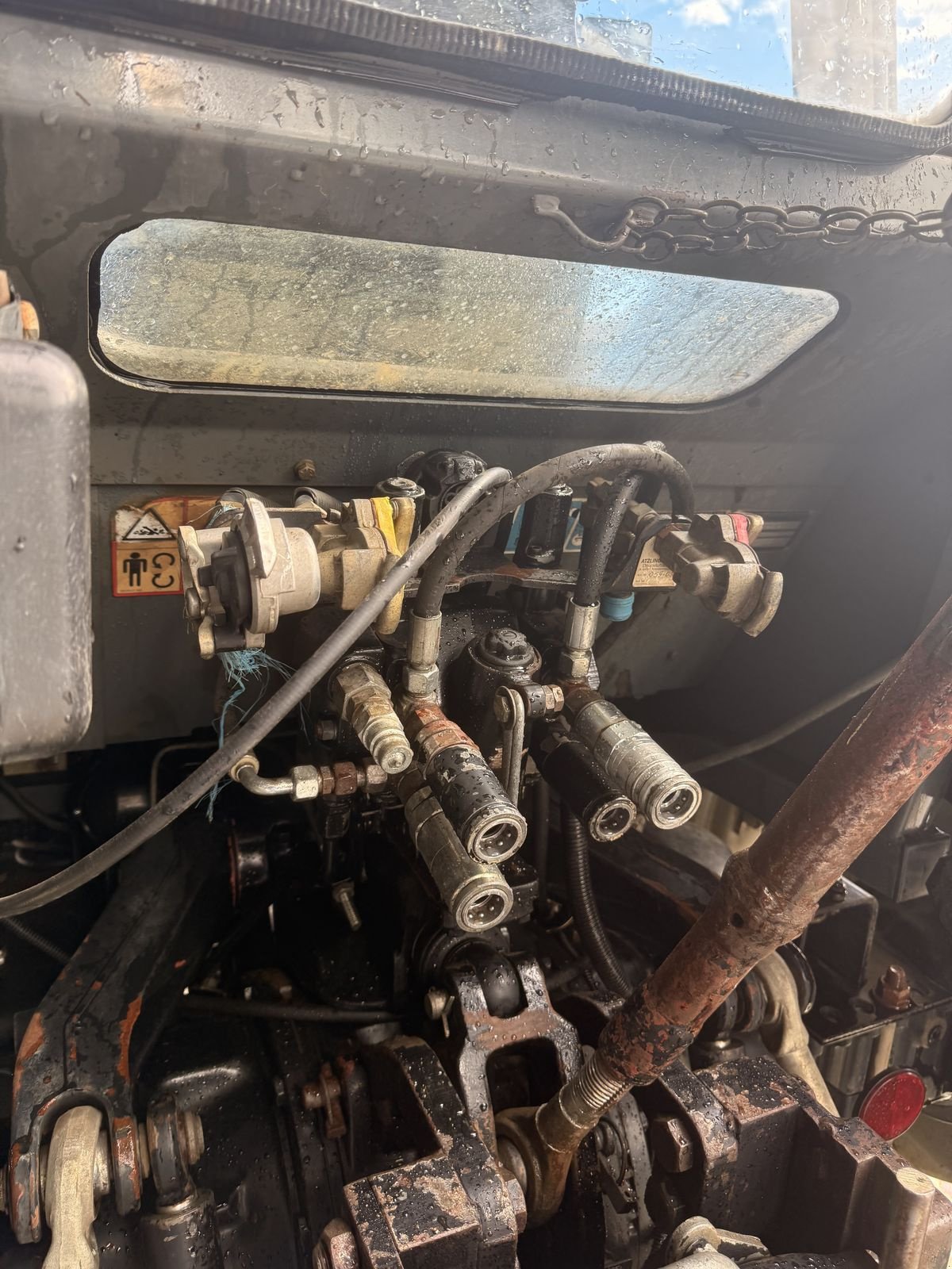 Traktor des Typs Massey Ferguson 4245-4 KL, Gebrauchtmaschine in Hohenruppersdorf (Bild 10)