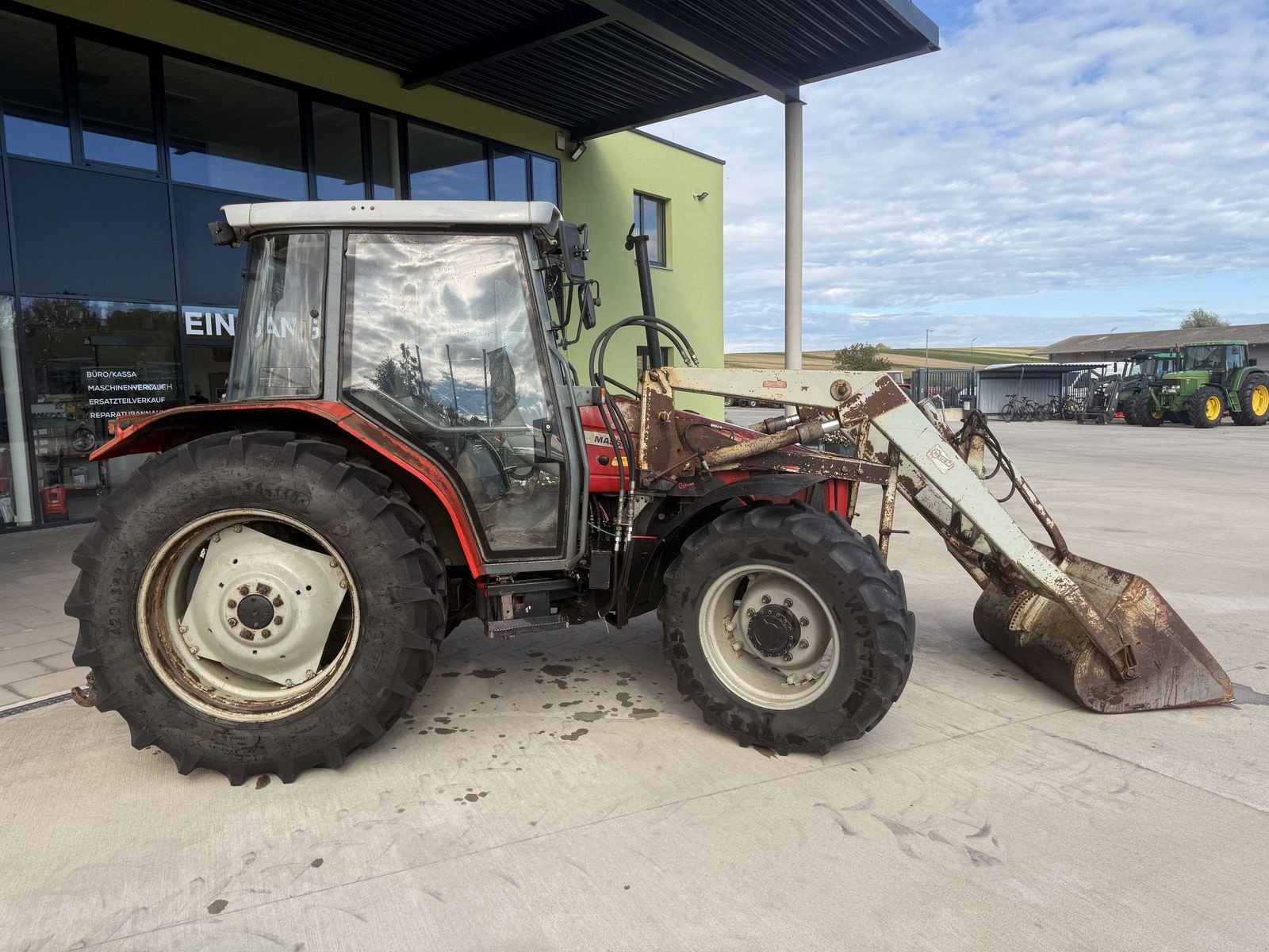 Traktor des Typs Massey Ferguson 4245-4 KL, Gebrauchtmaschine in Hohenruppersdorf (Bild 4)