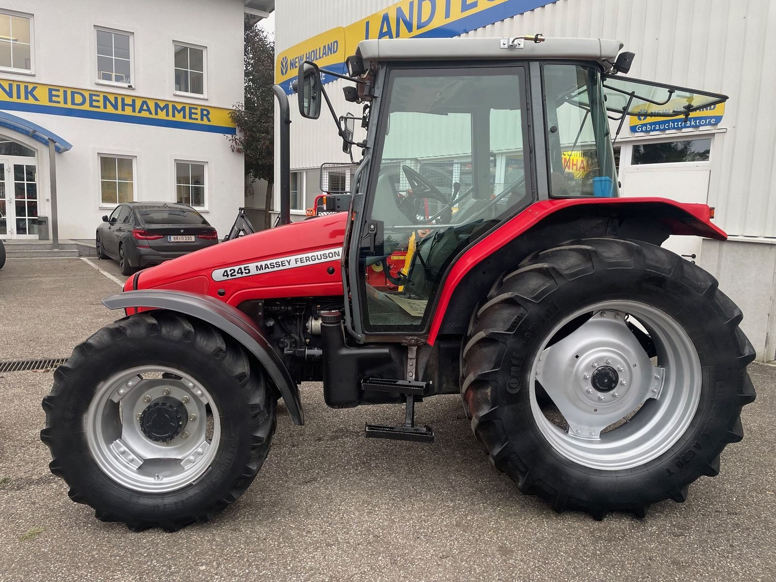 Traktor del tipo Massey Ferguson 4245-4 LP, Gebrauchtmaschine In Burgkirchen (Immagine 4)