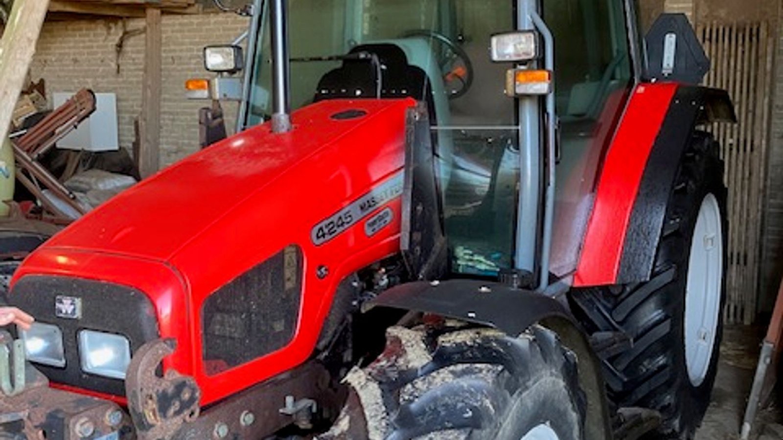 Traktor типа Massey Ferguson 4245, Gebrauchtmaschine в Odense SV (Фотография 1)