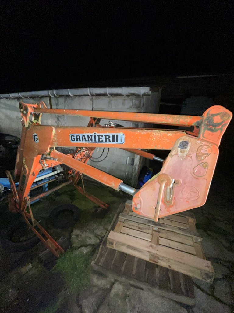 Traktor za tip Massey Ferguson 4245, Gebrauchtmaschine u Calmont (Slika 3)