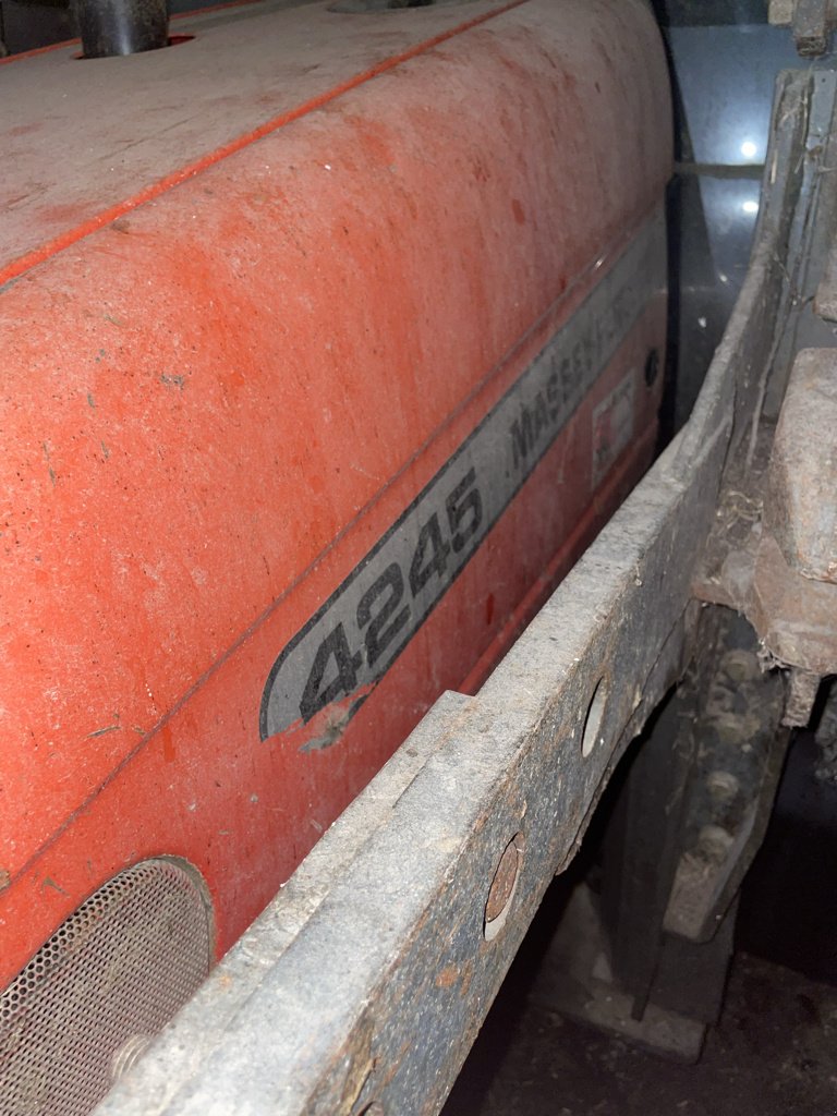 Traktor za tip Massey Ferguson 4245, Gebrauchtmaschine u Calmont (Slika 10)