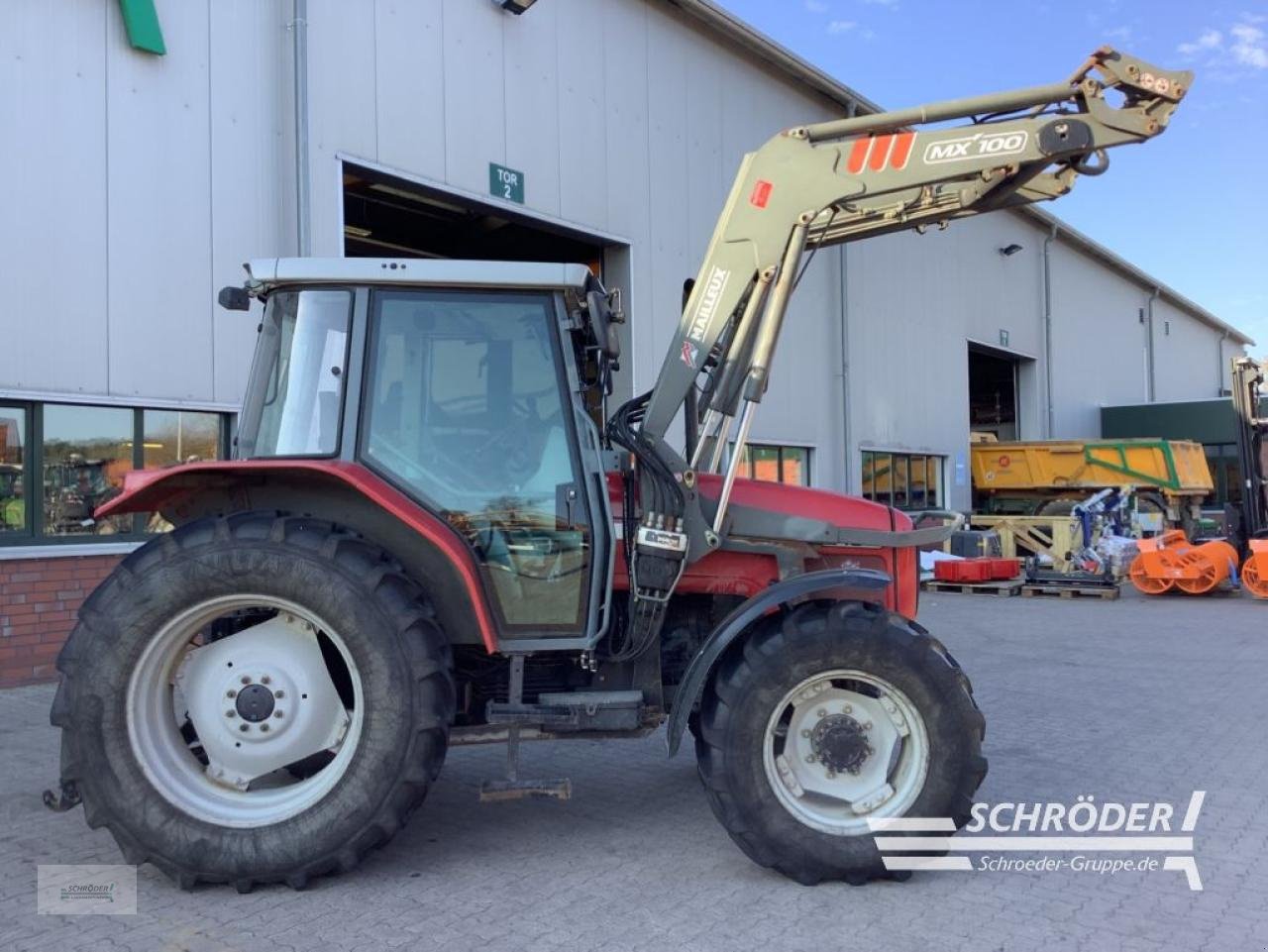 Traktor του τύπου Massey Ferguson 4245, Gebrauchtmaschine σε Völkersen (Φωτογραφία 8)