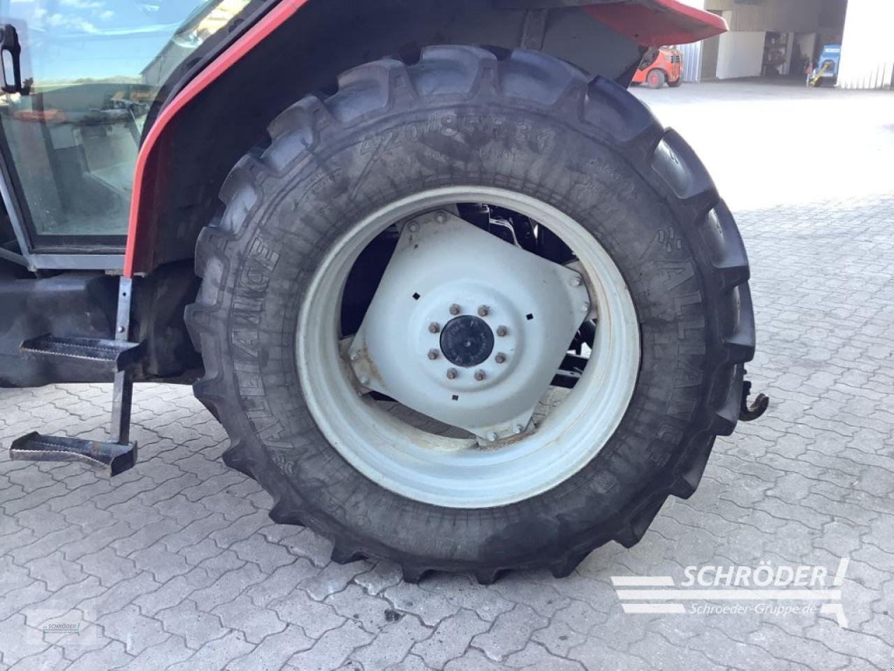 Traktor του τύπου Massey Ferguson 4245, Gebrauchtmaschine σε Völkersen (Φωτογραφία 11)