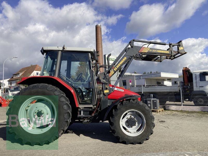 Massey Ferguson 4255 A, Gebrauchtmaschine, Baujahr: 1999, Betriebsstunden: 3585 Stunden (Bild 10) Traktor des Typs Massey Ferguson 4255 A, Gebrauchtmaschine in Dinkelsbühl (Bild 10)