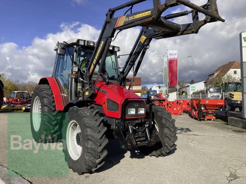 Massey Ferguson 4255 A, Gebrauchtmaschine, Baujahr: 1999, Betriebsstunden: 3585 Stunden (Bild 2) Traktor des Typs Massey Ferguson 4255 A, Gebrauchtmaschine in Dinkelsbühl (Bild 2)