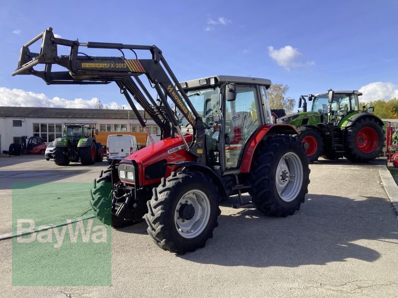 Massey Ferguson 4255 A, Gebrauchtmaschine, Baujahr: 1999, Betriebsstunden: 3585 Stunden (Bild 4) Traktor des Typs Massey Ferguson 4255 A, Gebrauchtmaschine in Dinkelsbühl (Bild 4)
