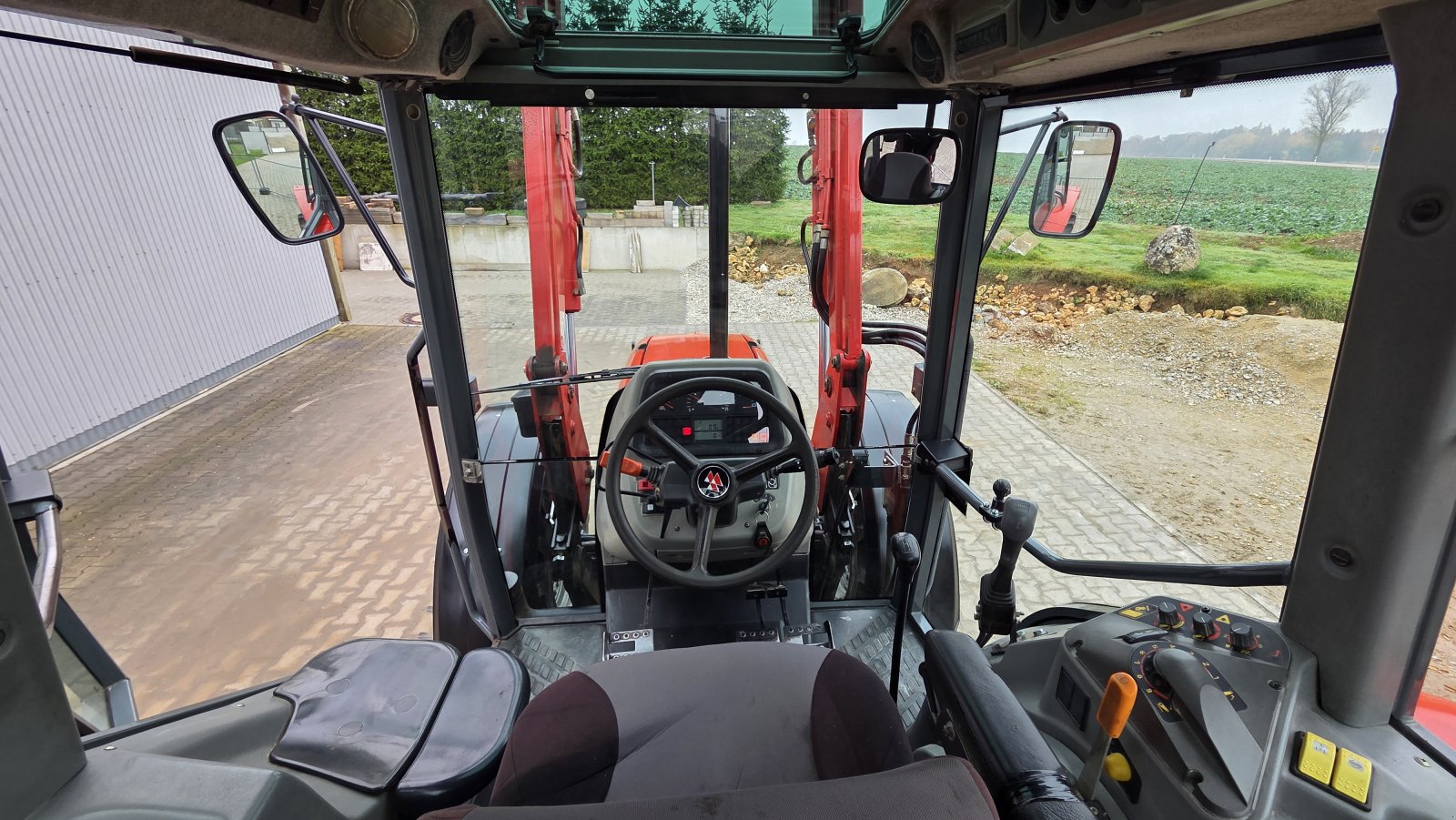 Traktor типа Massey Ferguson 4255, Gebrauchtmaschine в Beilngries (Фотография 2)